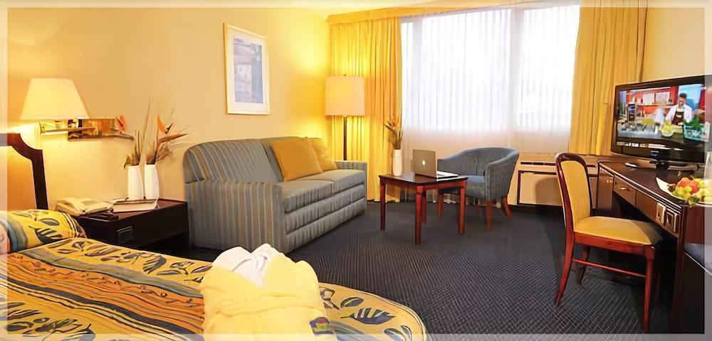 Leoso Hotel Ludwigshafen Room photo